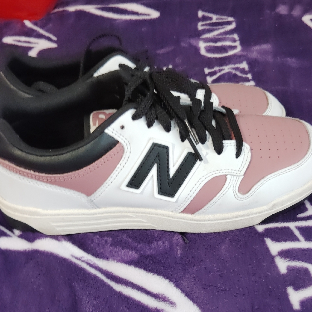 New Balance Women's Sneakers in Pink and White
